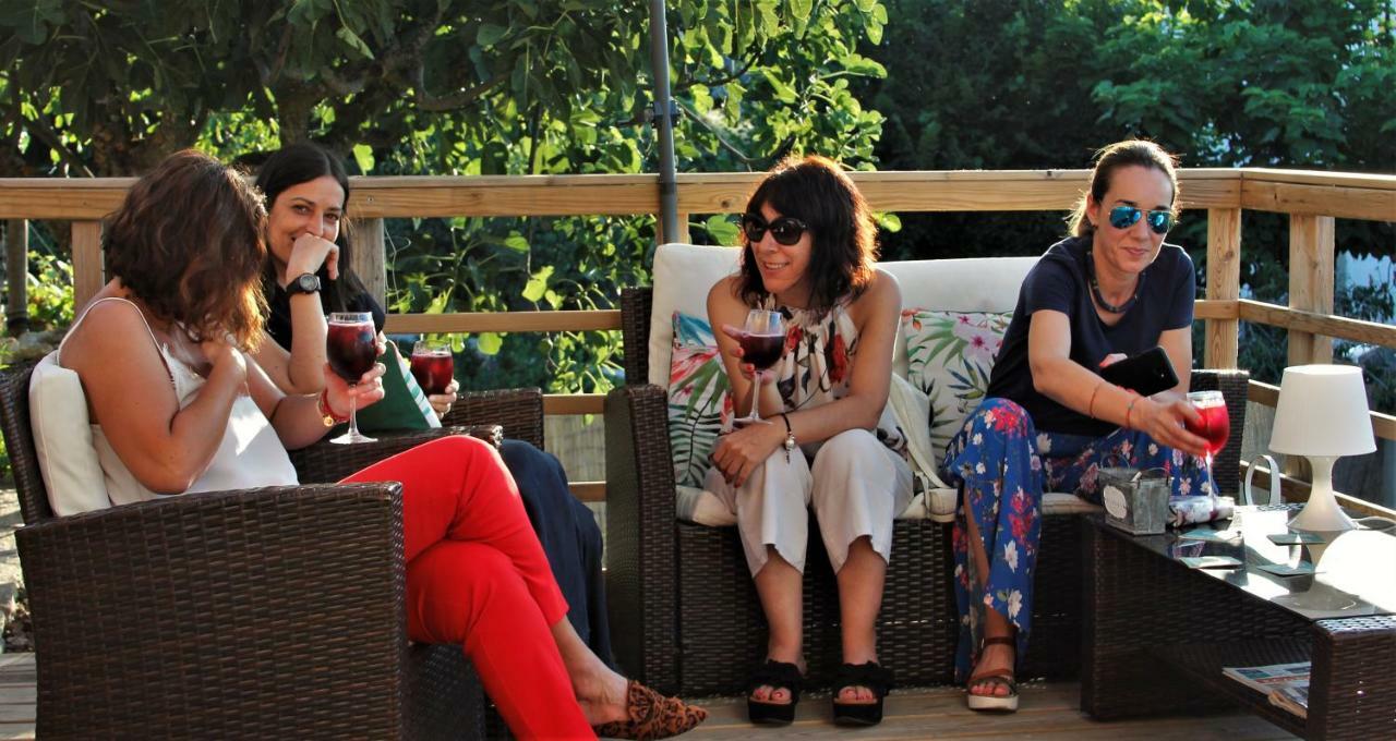 Glamping Hills Otel Santa Comba de Rossas Dış mekan fotoğraf