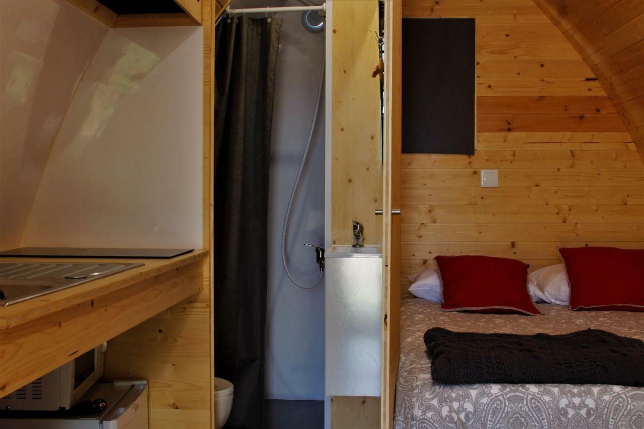 Glamping Hills Otel Santa Comba de Rossas Dış mekan fotoğraf